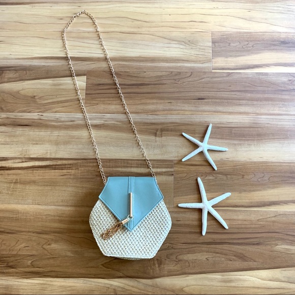 Geometric Straw Gold Chain Strap Shoulder Bag - Picture 1 of 9